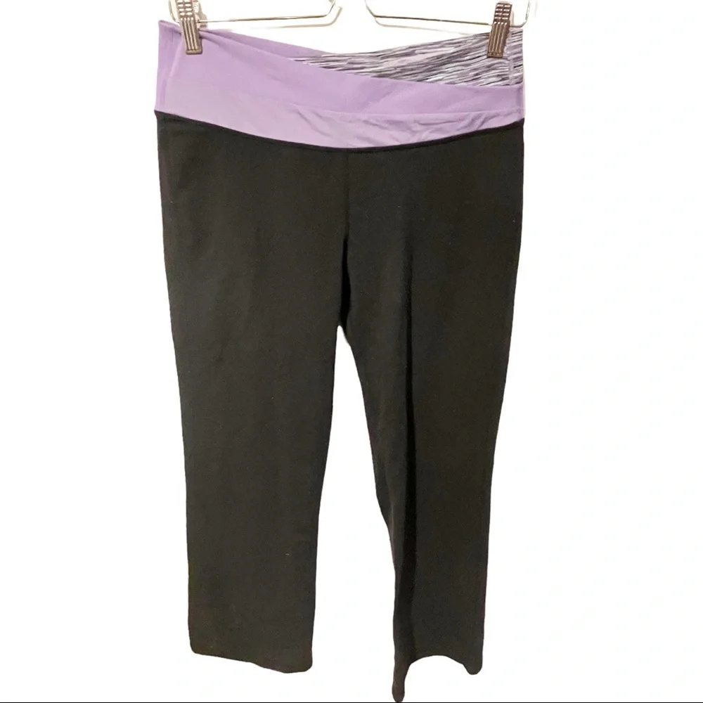 Lululemon Size 10 Purple Band Black‎ Groove Pant Flare Leg Yoga Athletic